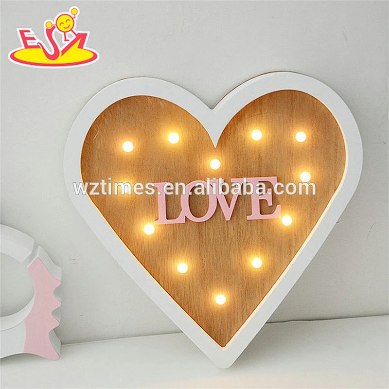 Wholesale wonderful decoration light wooden heart shape LED used in holiday W09D026