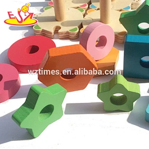 Buntes hölzernes geometrisches Großhandelsblockspiel für Kinder W13E064