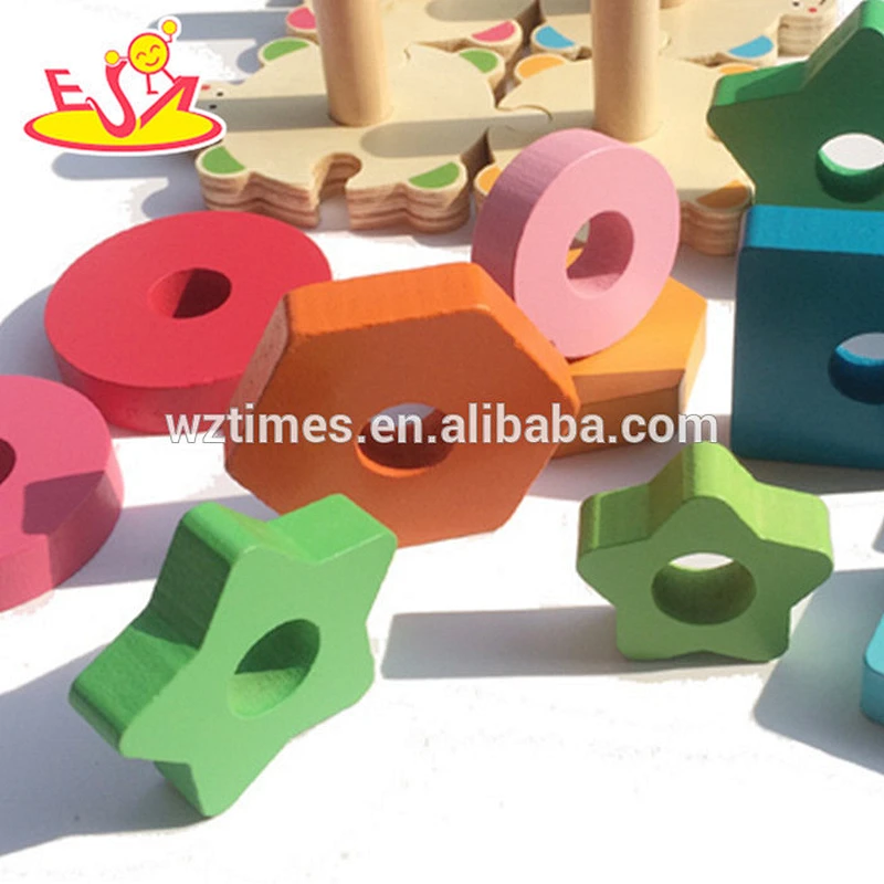 Buntes hölzernes geometrisches Großhandelsblockspiel für Kinder W13E064