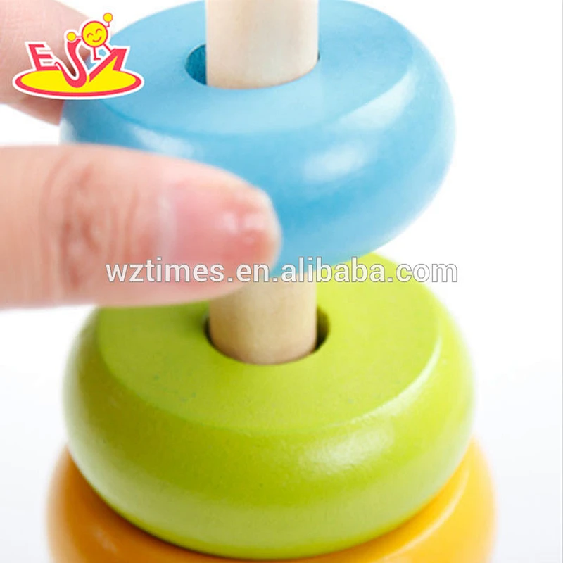 Venta al por mayor del bebé de madera anillos de apilamiento juguete educativo torre del arco iris niños de madera anillos de apilamiento juguete traer diversión W13D117