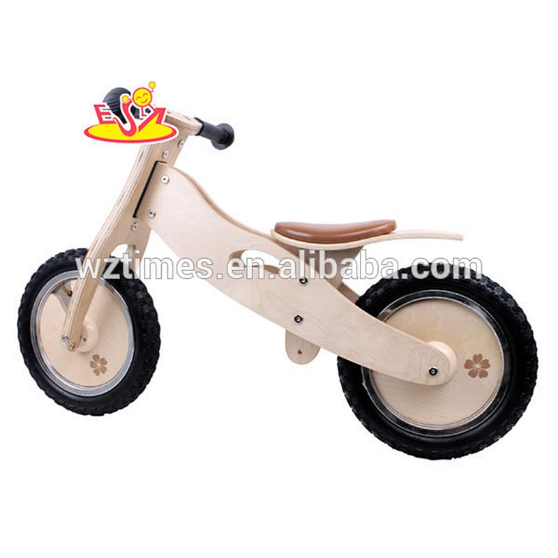 Wholesale high quality product wood color wooden walking balance bike for children W16C099