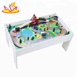 New arrival educational 60PCS wooden train sets with activity table W04C175