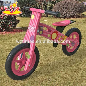 2018 Wholesale new fashion pink wooden balance car W16C179