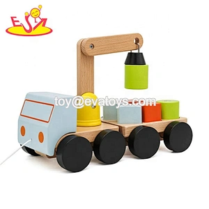 2019 Top fashion pull along wooden small toys for kids W05B184