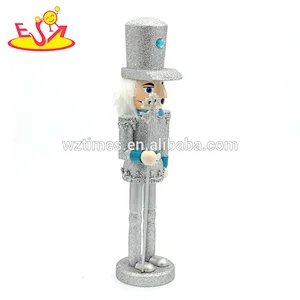 2018 Wholesale fashion design doll toys wooden nutcracker soldier doll for kids W02A287 Silver