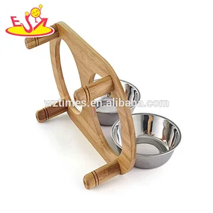 wholesale hottest sale wooden feeder automatic dog feeder for children love W06F053