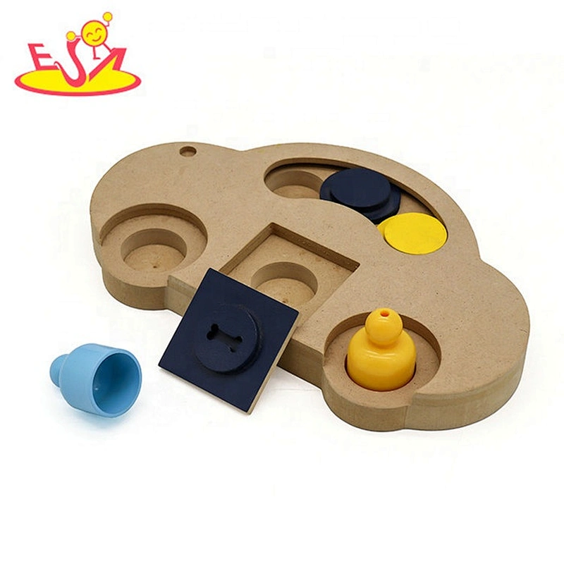 2019 New design interactive wooden dog food puzzle for wholesale W06F114