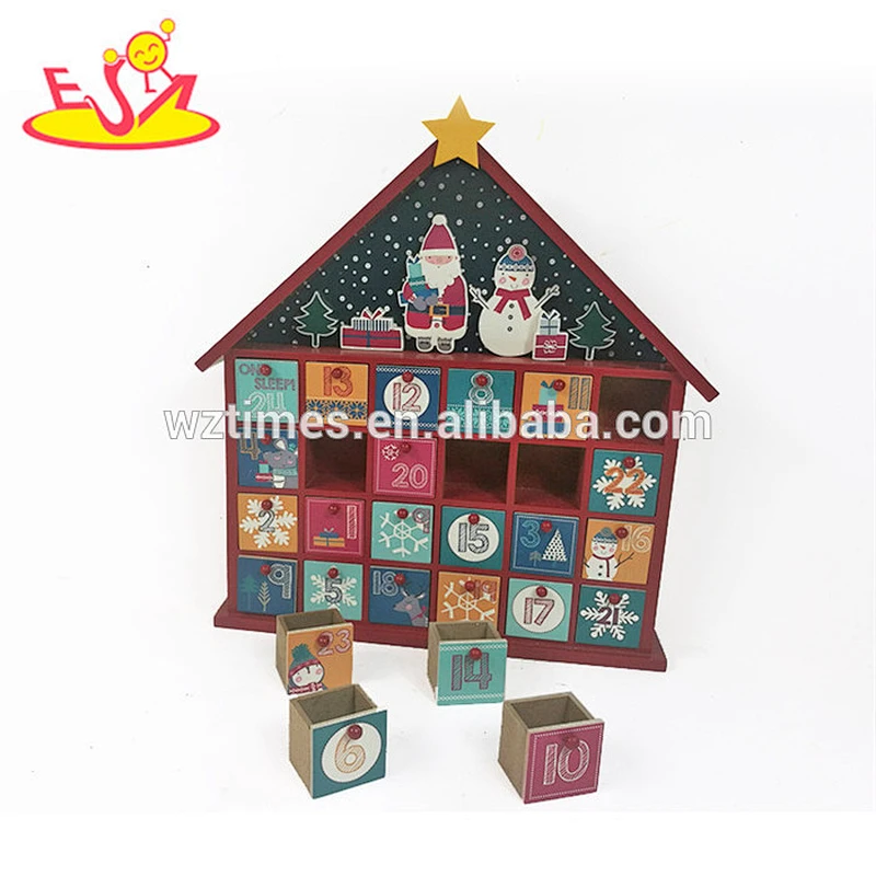 Wholesale lovely house shape countdown wooden christmas calendar for children W09F010