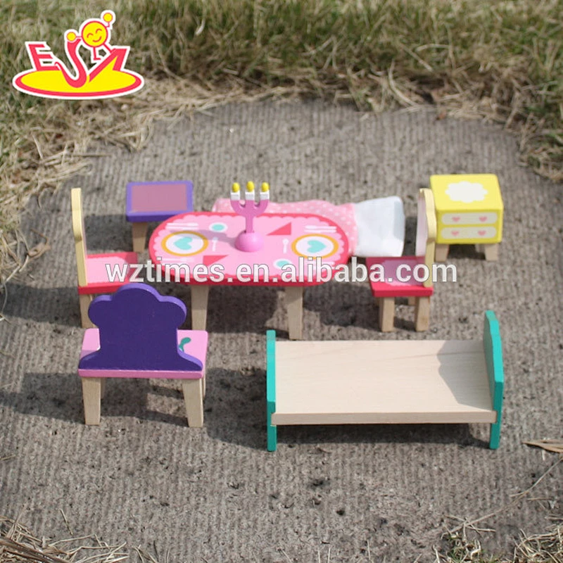 Nettes hölzernes Miniaturpuppenhausgroßhandelsmöbelspielzeug für Rollenspiel der Kinder W06B044