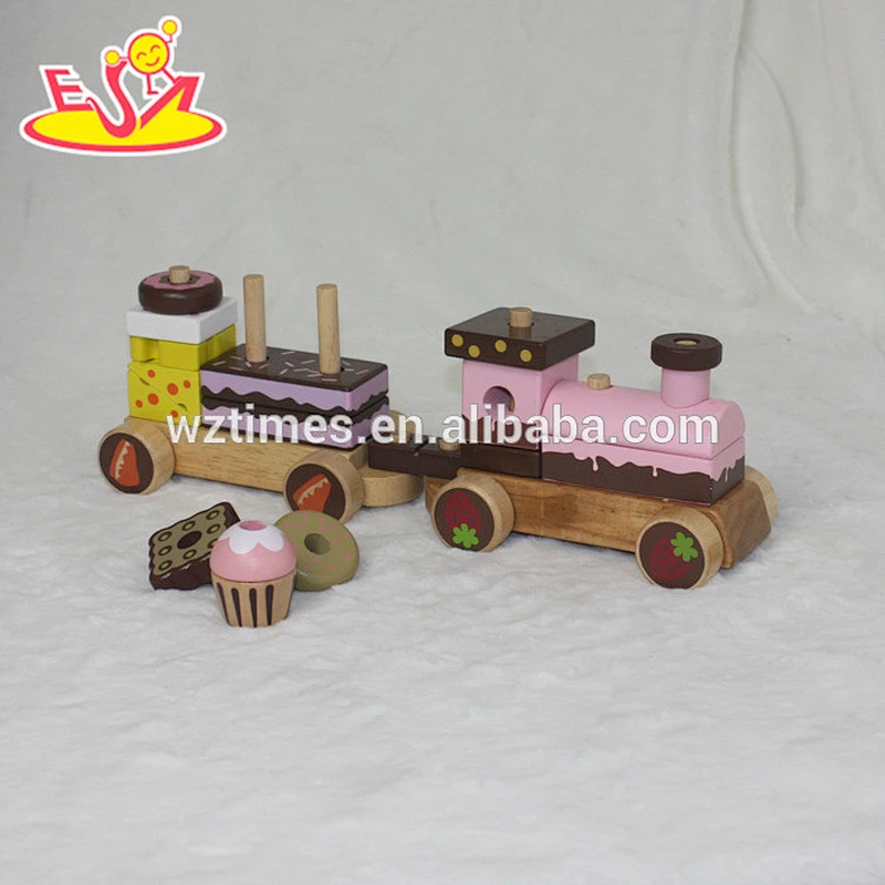 wholesale educational baby wooden cake train toy for pull W05C026