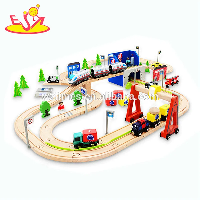 Wholesale 80 pcs hottest sale wooden train tracks set table toy for boys W04C084
