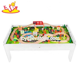 2019 New arrival electronic wooden train track toy set for children W04C177