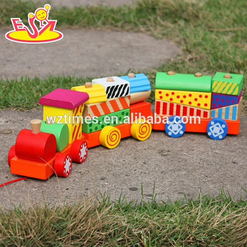Wholesale colorful diy wooden pull blocks train toy for kids W05B087