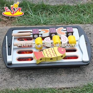 Wholesale role play game wooden bbq grill toy for baby's hand skill training W10D135