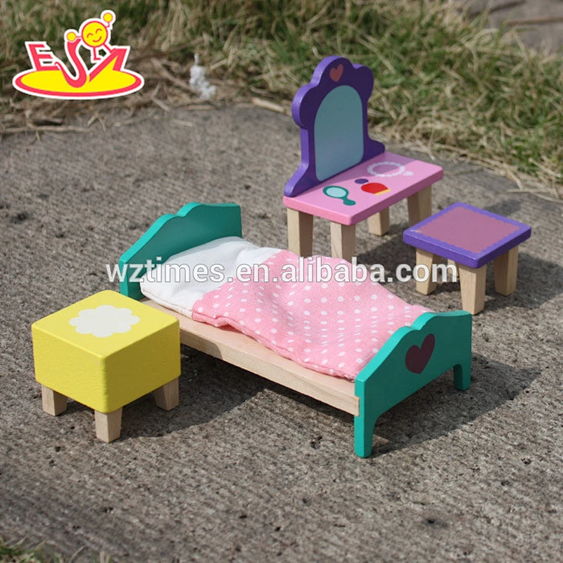 Nettes hölzernes Miniaturpuppenhausgroßhandelsmöbelspielzeug für Rollenspiel der Kinder W06B044