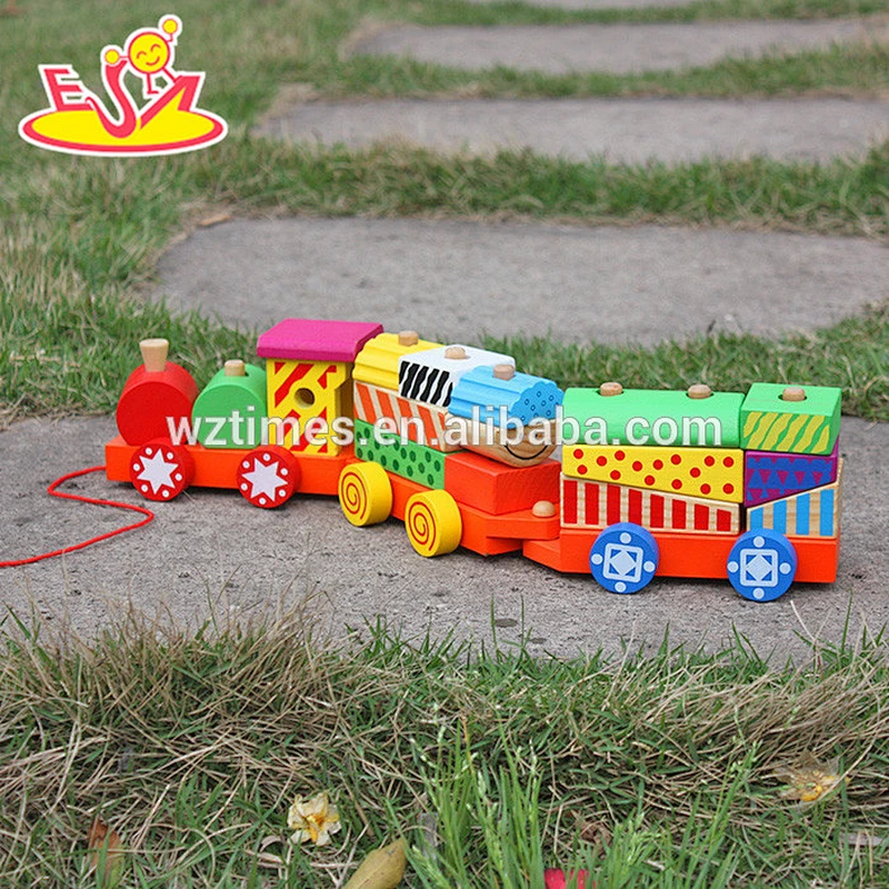 Wholesale colorful diy wooden pull blocks train toy for kids W05B087