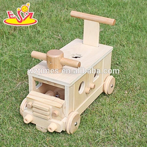 Wholesale high quality wooden mini truck toy bring fun to children W04A303