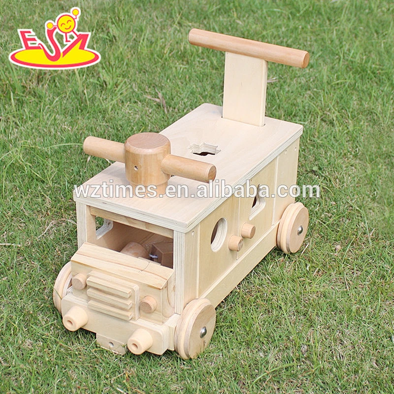 Wholesale high quality wooden mini truck toy bring fun to children W04A303