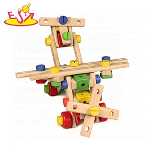 wholesale multifunction wooden wooden nut toy for kids W03C004