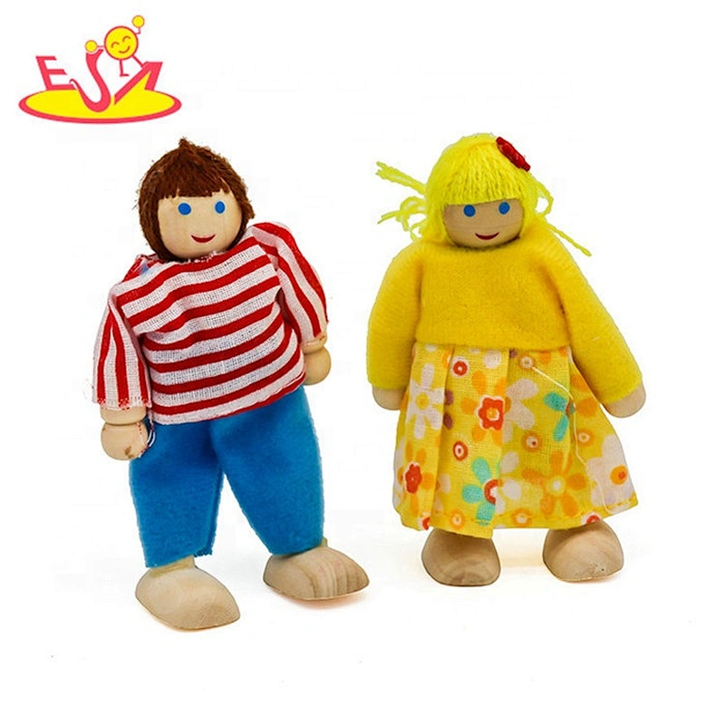 New design miniature wooden dolls house figures for kids W06D119
