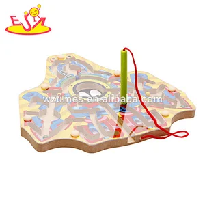 Wholesale kids animals pattern wooden maze class toy for education W11H030