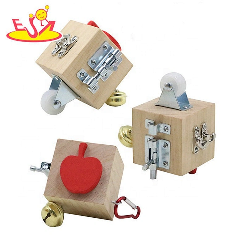 2019 New hottest educational wooden activity box for kids W12D132
