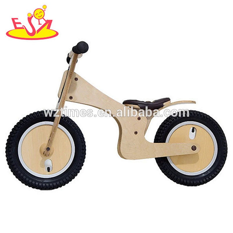 Wholesale fashion wood color baby wooden no pedals balance bike for training balance W16C058