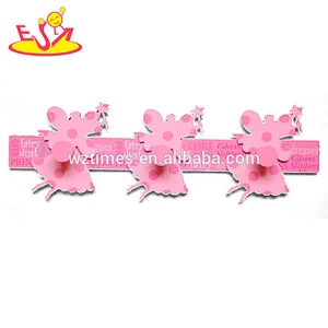 wholesale household wooden Flower modeling wall hook rack for children W09B085