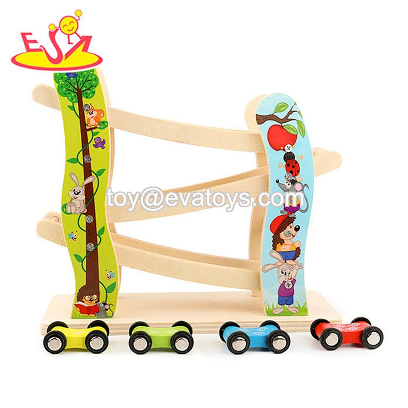 2019 New arrival educational children wooden ball ramp toy with customize W04E078