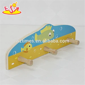 wholesale charming gift wooden wall hook for kids latest design wooden wall hook W09B046