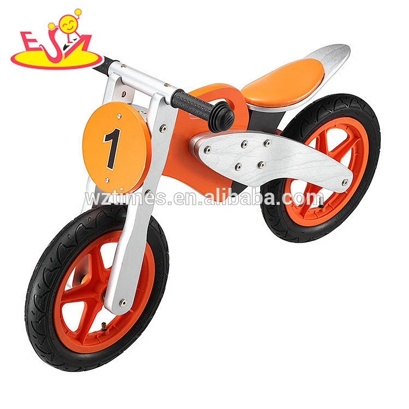 2018 Wholesale classic kids training no pedal push bike wooden balance kids bike with high value W16C199