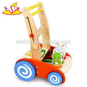 hölzernes Babywanderer des lustigen hölzernen Babywanderer hölzerner Multifunktionsläufer W16E026