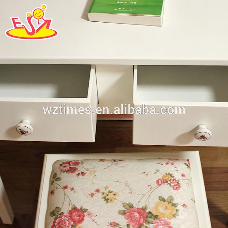 2018 New design wooden girls table and chairs, high quality room furniture wooden girls table and chairs W08G188