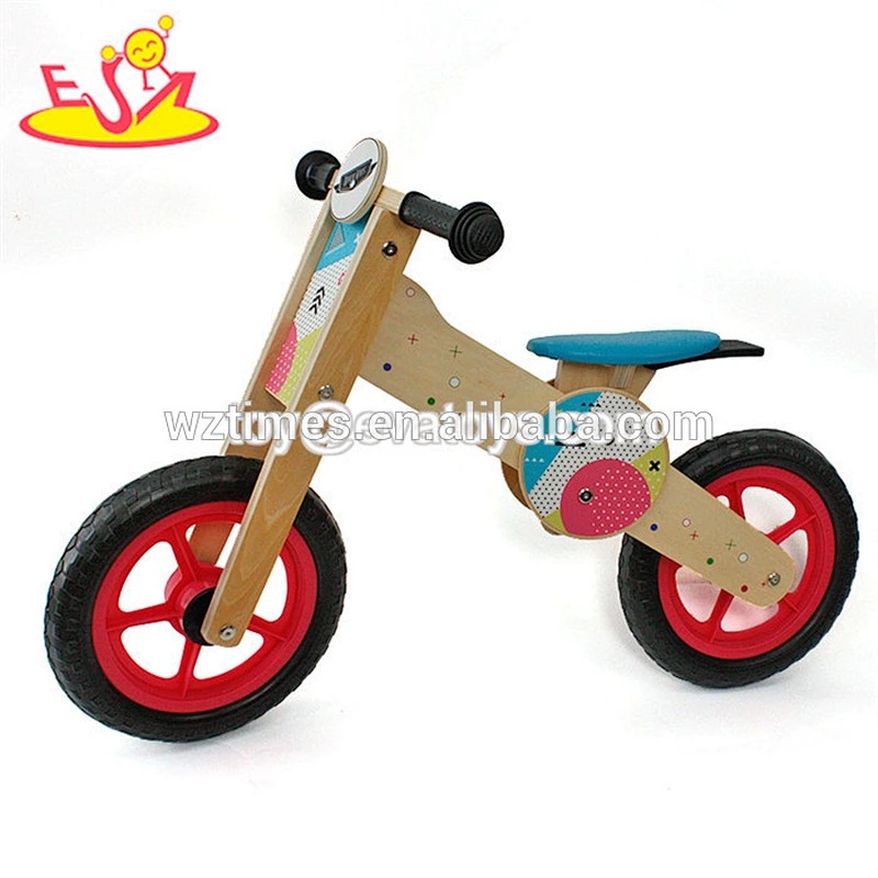 Wholesale attractive wooden first balance bicycle for baby's balance training W16C195
