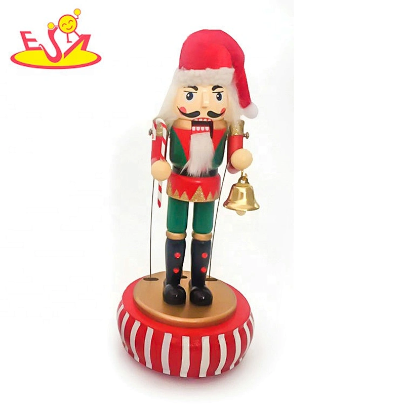 2019 High quality decor wooden red nutcracker soldier with bass W02A339