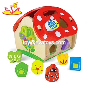 2018 Buntes multifunktionales hölzernes Formsortiererspielzeug für Baby W12D104
