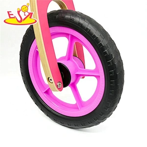 Wholesale most popular wooden pink balance bicycle for children W16C094