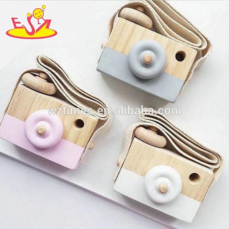 Most popular girl pink wooden toy camera for toddler W01A301