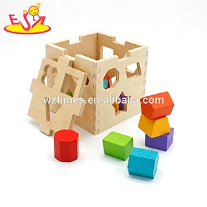 Wholesale teaching motor skills wooden shape sorting cube for children W12D080-Z