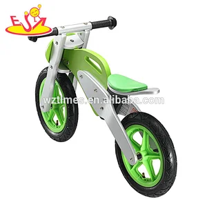 2018 Wholesale best child outdoor toys balance bike wood in green color W16C198