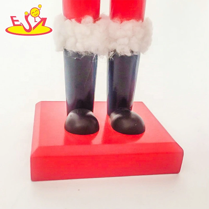 2019 Handcraft children wooden small nutcracker for wholesale W02A336