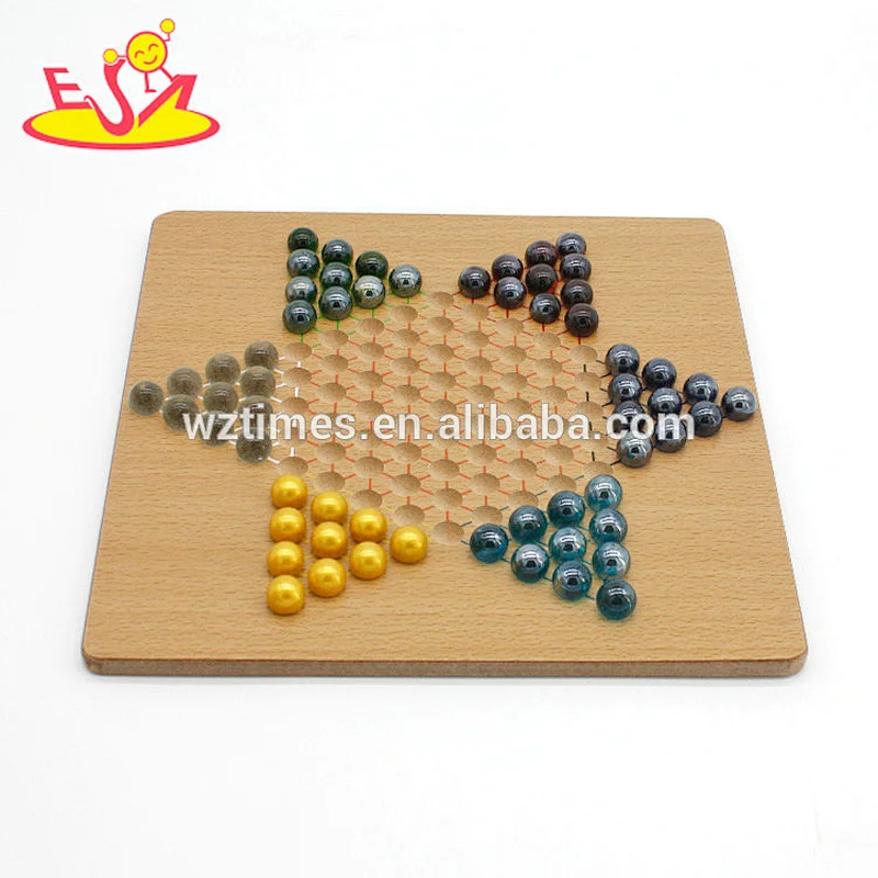 Wholesale intelligent wooden checkers game for children W11A098