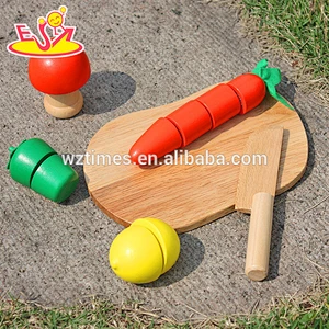 Großhandelsqualität täuschen das hölzerne Ausschnittgemüsespielzeug des Spielzeugs für Kinder W10B105 vor
