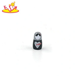 2020 New released black wooden russian stackable dolls for girls W06D139
