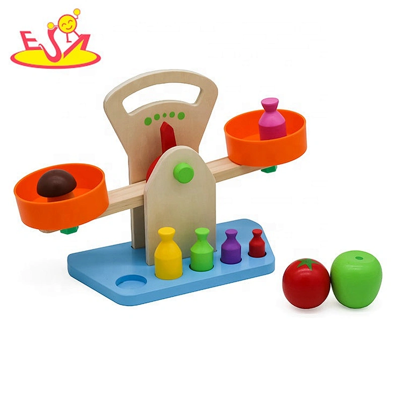 2020 New sale prechool wooden toy weighing scales for children W11F088