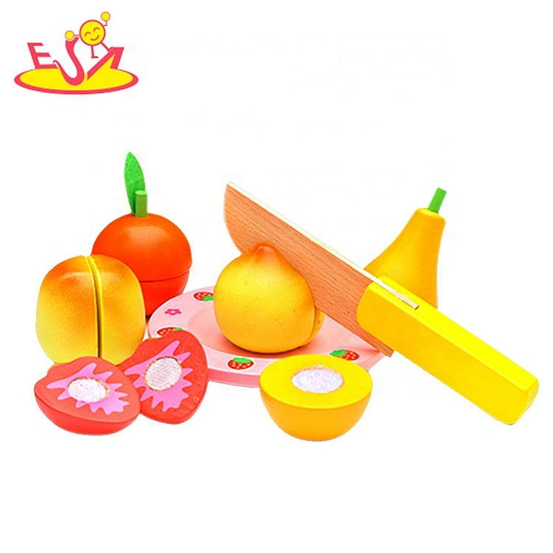 2020 New released preschool wooden fruit play games for children W10B329