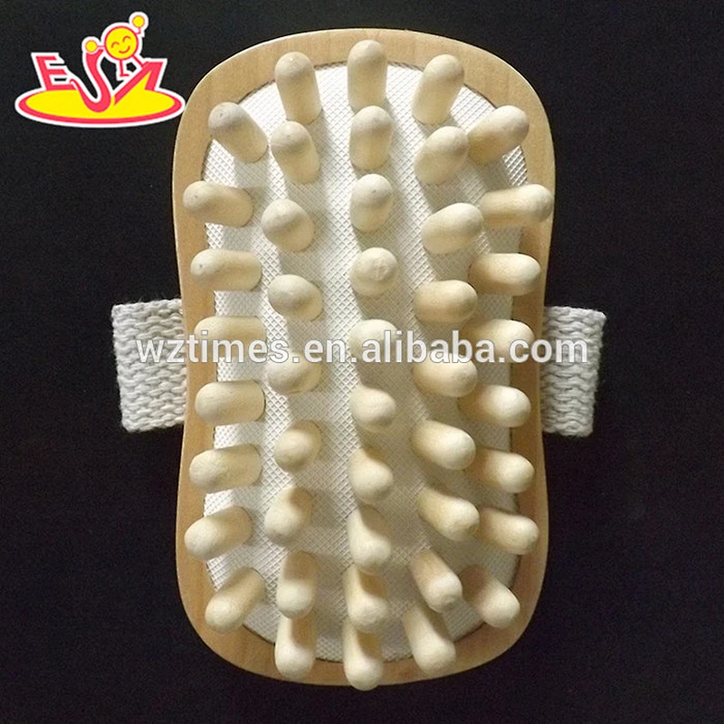 Wholesale promotional wooden manual roller massager used for body muscle relax W02A124
