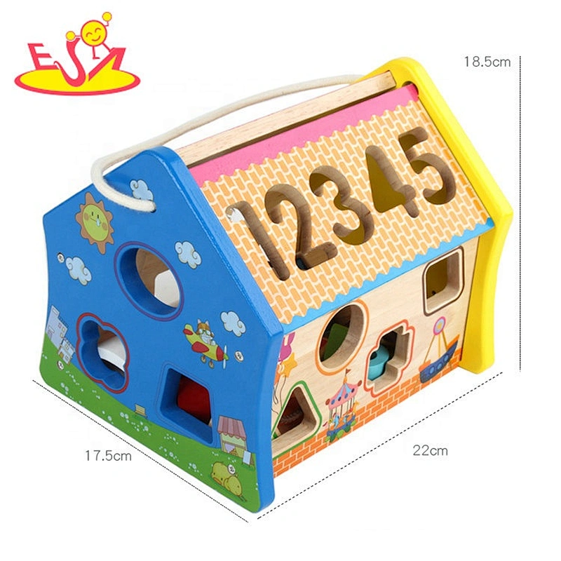 2020 Top sale educational wooden busy box for kids W12D216