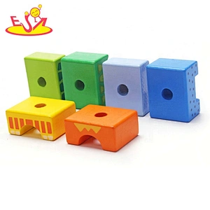 2020 top sale small kids wooden block train for early learning W05C128