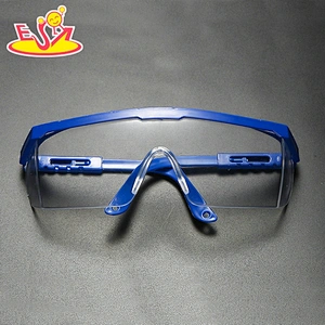 Enclosed Anti Fog Dust Protective Safety Eye Protection eye shield